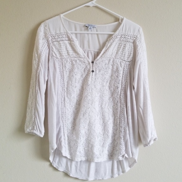 Quarter Sleeve Blouse - Picture 1 of 3